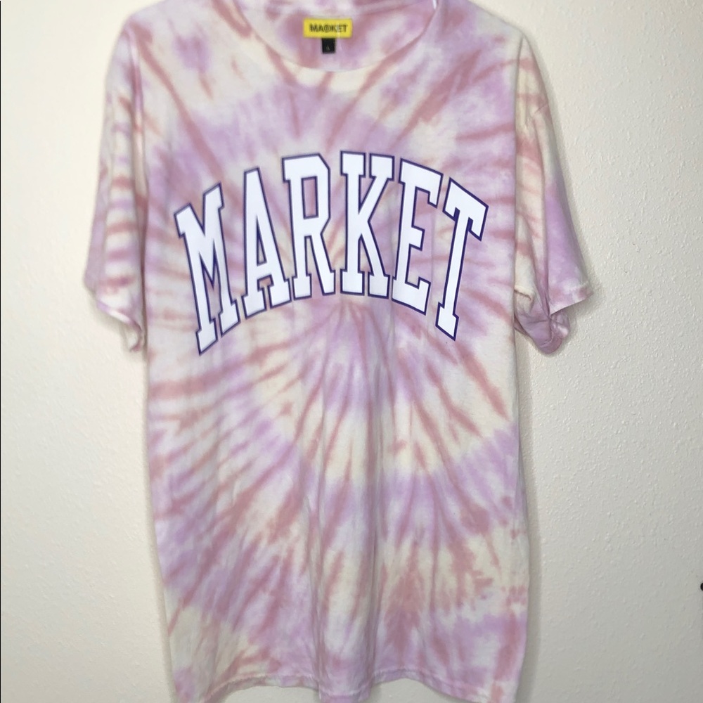 Chinatown Market Tie Dye Pink Streetwear Men’s Short Sleeve Shirt- Size Large